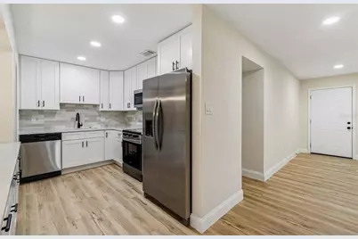 6781 33rd Avenue N, Saint Petersburg, FL 33710 - Photo 14