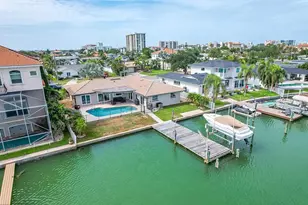 340 Palm Island NE, Clearwater Beach, FL 33767 - Photo 10
