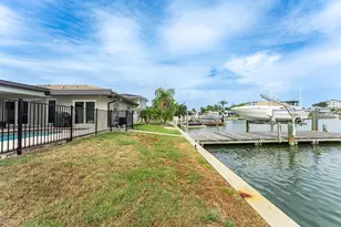 340 Palm Island NE, Clearwater Beach, FL 33767 - Photo 74