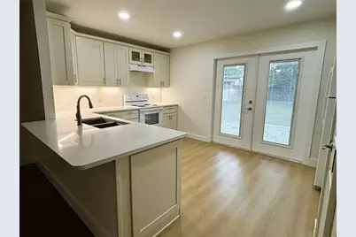 220 W North Street, Tampa, FL 33604 - Photo 2
