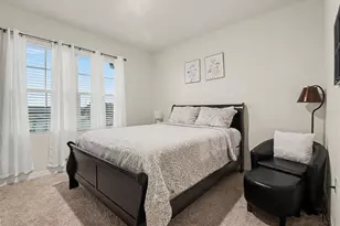 210 Meadowbrook Blvd, Winter Haven, FL 33881 - Photo 12