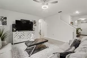 210 Meadowbrook Blvd, Winter Haven, FL 33881 - Photo 4