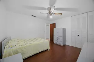 13510 Capitol Dr, Tampa, FL 33613 - Photo 20