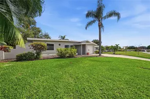 14190 Page Ave, Largo, FL 33774 - Photo 2