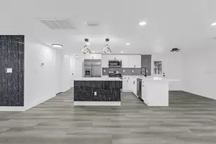 3325 Darlington Rd, Holiday, FL 34691 - Photo 14