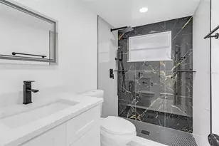 3325 Darlington Rd, Holiday, FL 34691 - Photo 20