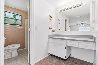9704 Shalimar Court, Tampa, FL 33615 - Photo 22
