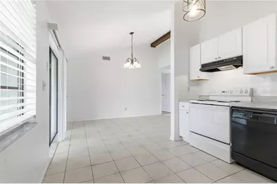 9704 Shalimar Court, Tampa, FL 33615 - Photo 16