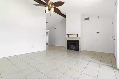 9704 Shalimar Court, Tampa, FL 33615 - Photo 10