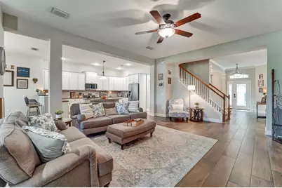 7136 Derwent Glen Circle, Land O Lakes, FL 34637 - Photo 16