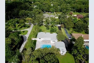 1646 Robin Hood Lane, Clearwater, FL 33764 - Photo 46