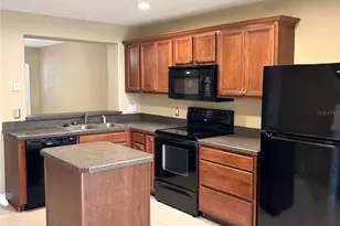 2568 Hidden Cove Ln, Clearwater, FL 33763 - Photo 8