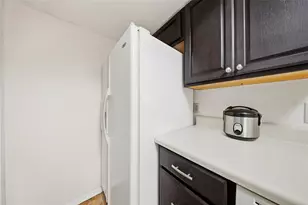 10200 Gandy Blvd N, Saint Petersburg, FL 33702 - Photo 8