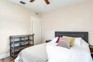 221 N Clearview Ave, Tampa, FL 33609 - Photo 28