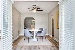221 N Clearview Ave, Tampa, FL 33609 - Photo 18