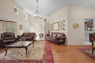 24075 Winding Creek Dr, Brooksville, FL 34601 - Photo 10