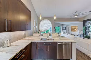 208 Clays Trail, Oldsmar, FL 34677 - Photo 10