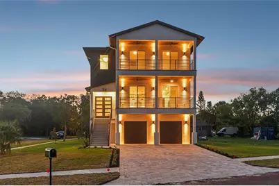 96 Shore Drive, Tarpon Springs, FL 34689 - Photo 2