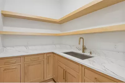 96 Shore Drive, Tarpon Springs, FL 34689 - Photo 28