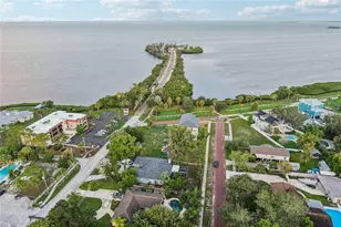 96 Shore Dr, Tarpon Springs, FL 34689 - Photo 72