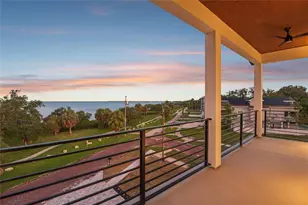 96 Shore Dr, Tarpon Springs, FL 34689 - Photo 4