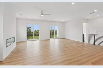 96 Shore Drive, Tarpon Springs, FL 34689 - Photo 14