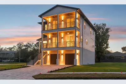 96 Shore Drive, Tarpon Springs, FL 34689 - Photo 1