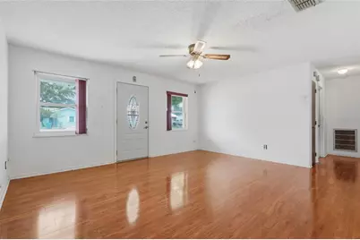 6130 17th Street, Zephyrhills, FL 33542 - Photo 8