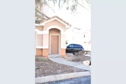 10446 Villa View Circle, Tampa, FL 33647 - Photo 2