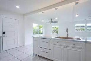 10276 121st Ave, Largo, FL 33773 - Photo 12