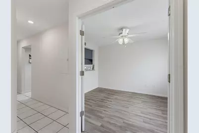 1929 Whitney Way, Clearwater, FL 33760 - Photo 12