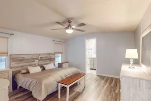 10728 Poplar St NE, Saint Petersburg, FL 33716 - Photo 18