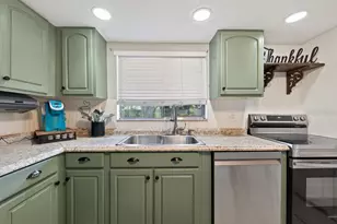 10081 60th Ct N, Pinellas Park, FL 33782 - Photo 12