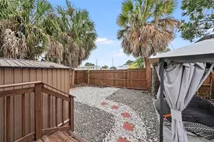 2341 W Chestnut St, Tampa, FL 33607 - Photo 14