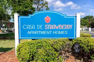 1400 Strawberry Pl, Plant City, FL 33563 - Photo 2