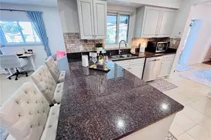 13607 101st Terrace, Seminole, FL 33776 - Photo 8