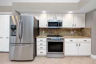 16706 Windsor Park Dr, Lutz, FL 33549 - Photo 18