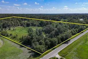 Red Hawk Ln, Plant City, FL 33565 - Photo 1