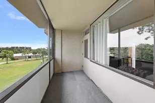 2614 Cove Cay Dr, Clearwater, FL 33760 - Photo 20