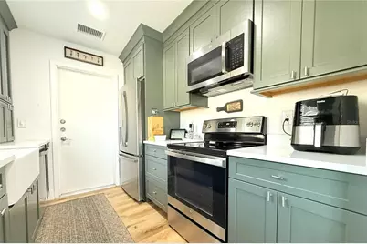 11861 Raintree Drive #65, Tampa, FL 33617 - Photo 8