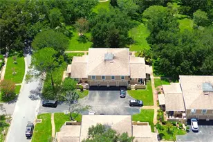 11861 Raintree Dr, Tampa, FL 33617 - Photo 32