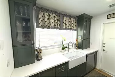 11861 Raintree Drive #65, Tampa, FL 33617 - Photo 10