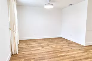 11861 Raintree Dr, Tampa, FL 33617 - Photo 20