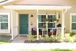11861 Raintree Dr, Tampa, FL 33617 - Photo 2