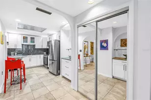 1 Beach Dr SE, Saint Petersburg, FL 33701 - Photo 10