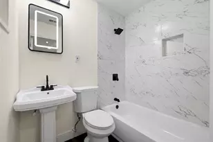 9402 N 12th St, Tampa, FL 33612 - Photo 6