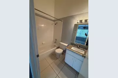 6211 Bayside Key Drive, Tampa, FL 33615 - Photo 22
