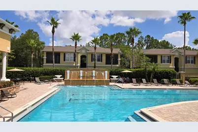 10021 Courtney Palms Boulevard #303, Tampa, FL 33619 - Photo 4