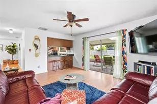 15806 Pennington Rd, Tampa, FL 33624 - Photo 26