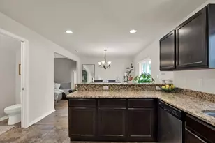 3017 Mojave Oak Dr, Valrico, FL 33594 - Photo 14